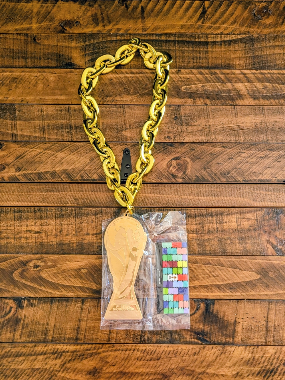 Official Licensed FIFA 26 World Cup Chunky Fan Chain Necklace w/ Trophy Pendant